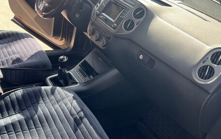 Volkswagen Tiguan I, 2015 год, 1 600 000 рублей, 31 фотография