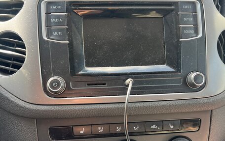 Volkswagen Tiguan I, 2015 год, 1 600 000 рублей, 34 фотография