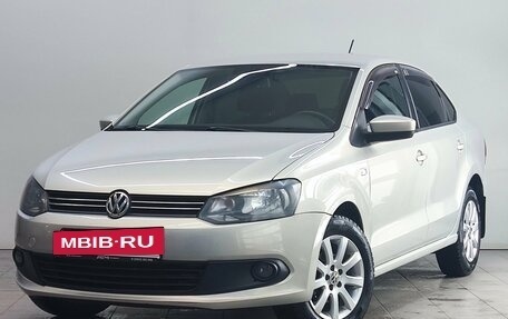 Volkswagen Polo VI (EU Market), 2013 год, 750 000 рублей, 2 фотография