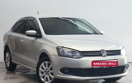 Volkswagen Polo VI (EU Market), 2013 год, 750 000 рублей, 4 фотография