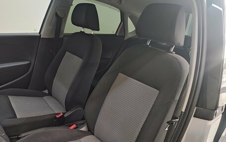 Volkswagen Polo VI (EU Market), 2013 год, 750 000 рублей, 18 фотография