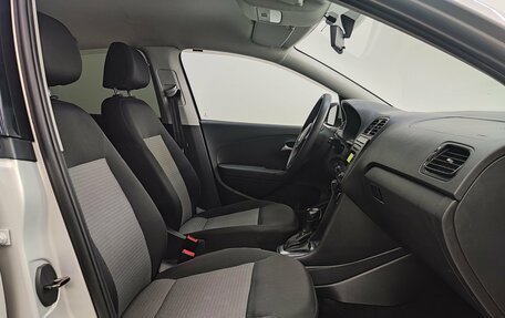 Volkswagen Polo VI (EU Market), 2013 год, 750 000 рублей, 16 фотография