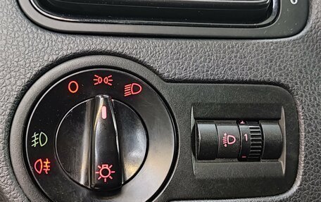 Volkswagen Polo VI (EU Market), 2013 год, 750 000 рублей, 20 фотография