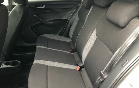 Skoda Rapid II, 2020 год, 1 570 000 рублей, 17 фотография