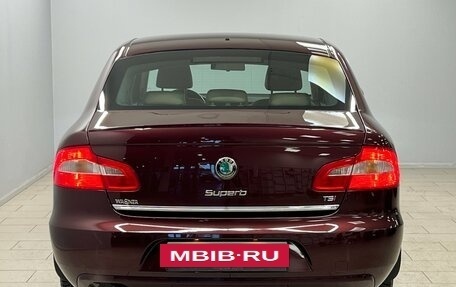 Skoda Superb III рестайлинг, 2012 год, 1 168 000 рублей, 3 фотография