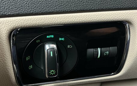 Skoda Superb III рестайлинг, 2012 год, 1 168 000 рублей, 15 фотография