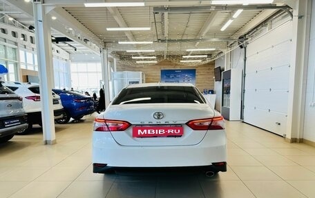 Toyota Camry, 2018 год, 2 299 900 рублей, 5 фотография