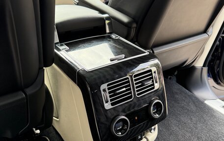 Land Rover Range Rover IV рестайлинг, 2021 год, 11 000 000 рублей, 16 фотография