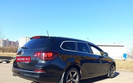 Opel Astra J, 2014 год, 899 000 рублей, 5 фотография