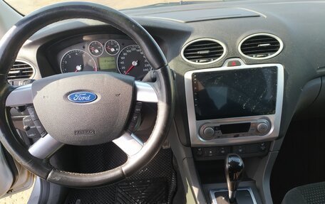 Ford Focus II рестайлинг, 2006 год, 530 000 рублей, 18 фотография