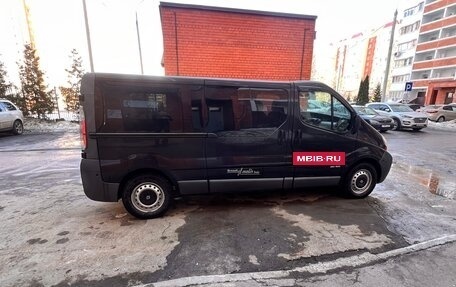 Renault Trafic, 2003 год, 950 000 рублей, 4 фотография