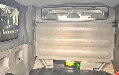 Renault Trafic, 2003 год, 950 000 рублей, 14 фотография