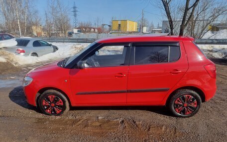 Skoda Fabia II, 2009 год, 259 000 рублей, 2 фотография