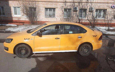 Volkswagen Polo VI (EU Market), 2016 год, 450 000 рублей, 9 фотография