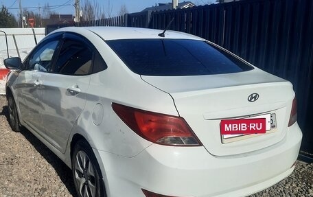 Hyundai Solaris II рестайлинг, 2015 год, 525 000 рублей, 5 фотография