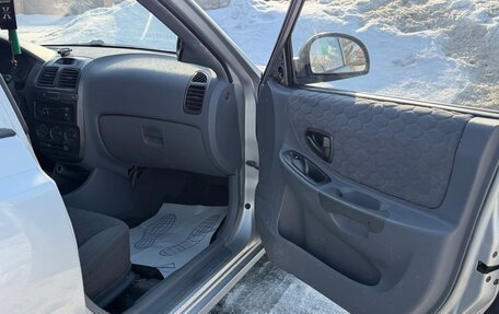 Hyundai Accent II, 2005 год, 335 000 рублей, 18 фотография