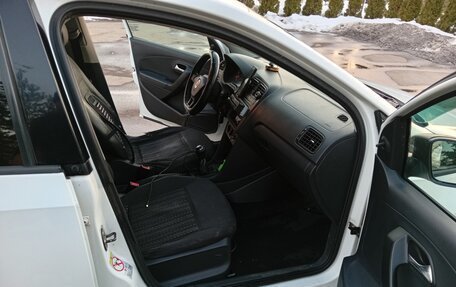 Volkswagen Polo VI (EU Market), 2017 год, 375 000 рублей, 11 фотография