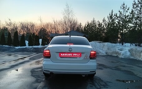 Volkswagen Polo VI (EU Market), 2017 год, 375 000 рублей, 2 фотография