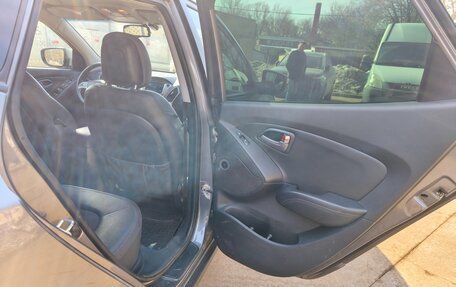 Hyundai ix35 I рестайлинг, 2015 год, 1 490 000 рублей, 3 фотография