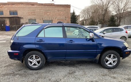 Lexus RX IV рестайлинг, 2001 год, 800 000 рублей, 4 фотография