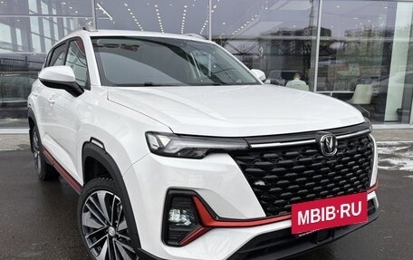 Changan CS35 Plus, 2024 год, 1 990 000 рублей, 2 фотография