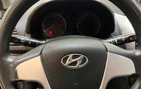 Hyundai Solaris II рестайлинг, 2012 год, 577 000 рублей, 10 фотография