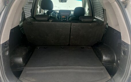 KIA Carens III (RP), 2010 год, 485 000 рублей, 11 фотография