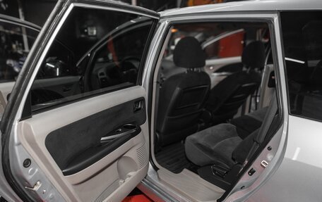 Mitsubishi Grandis, 2006 год, 1 100 000 рублей, 21 фотография