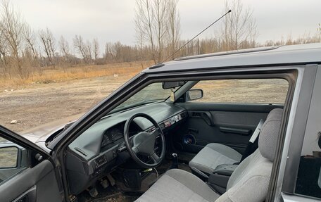 Mazda 323, 1991 год, 185 000 рублей, 10 фотография