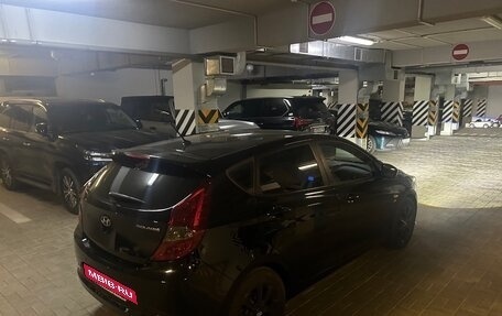 Hyundai Solaris II рестайлинг, 2014 год, 875 000 рублей, 2 фотография