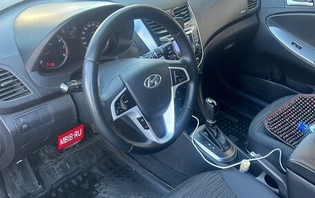 Hyundai Solaris II рестайлинг, 2014 год, 875 000 рублей, 16 фотография