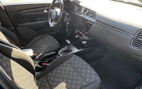 KIA Rio IV, 2017 год, 1 480 000 рублей, 10 фотография