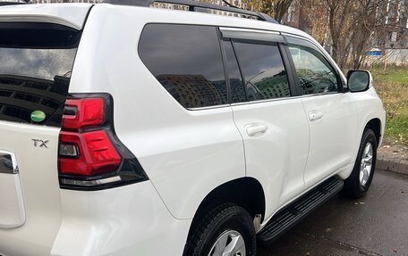 Toyota Land Cruiser Prado 150 рестайлинг 2, 2019 год, 5 250 000 рублей, 27 фотография