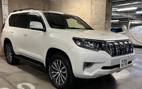 Toyota Land Cruiser Prado 150 рестайлинг 2, 2019 год, 5 250 000 рублей, 26 фотография