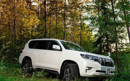 Toyota Land Cruiser Prado 150 рестайлинг 2, 2019 год, 5 250 000 рублей, 16 фотография