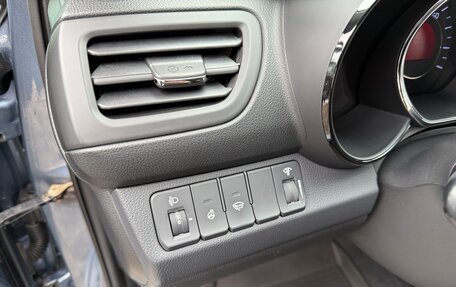 KIA Rio III рестайлинг, 2013 год, 829 990 рублей, 12 фотография