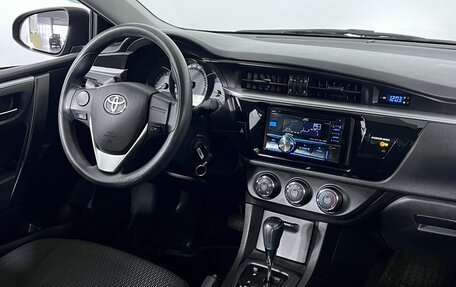 Toyota Corolla, 2013 год, 1 390 000 рублей, 13 фотография