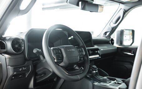 Toyota Land Cruiser Prado, 2025 год, 11 990 000 рублей, 8 фотография