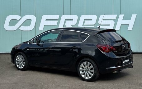 Opel Astra J, 2014 год, 869 000 рублей, 2 фотография