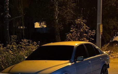 BMW 5 серия, 2002 год, 620 000 рублей, 8 фотография