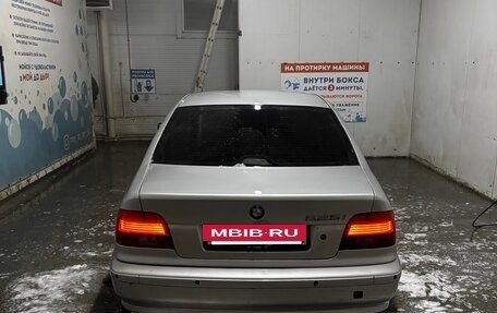 BMW 5 серия, 2002 год, 620 000 рублей, 4 фотография