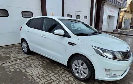 KIA Rio III рестайлинг, 2012 год, 1 000 000 рублей, 3 фотография