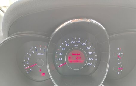 KIA Rio III рестайлинг, 2012 год, 1 000 000 рублей, 15 фотография