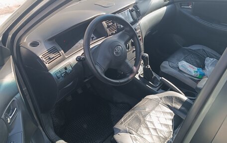 Toyota Corolla, 2005 год, 410 000 рублей, 10 фотография