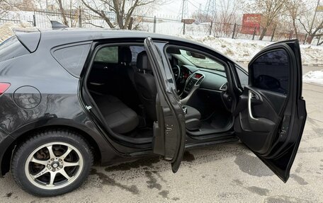 Opel Astra J, 2011 год, 585 000 рублей, 14 фотография