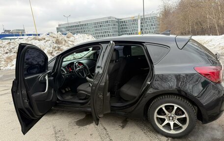 Opel Astra J, 2011 год, 585 000 рублей, 11 фотография