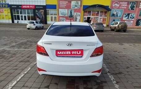 Hyundai Solaris II рестайлинг, 2014 год, 820 000 рублей, 4 фотография