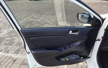 Hyundai Solaris II рестайлинг, 2014 год, 820 000 рублей, 8 фотография