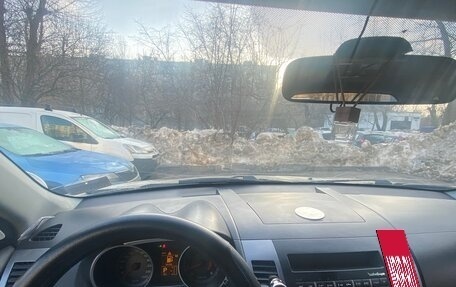 Mitsubishi Outlander III рестайлинг 3, 2006 год, 720 000 рублей, 6 фотография