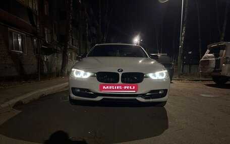 BMW 3 серия, 2012 год, 1 570 000 рублей, 18 фотография